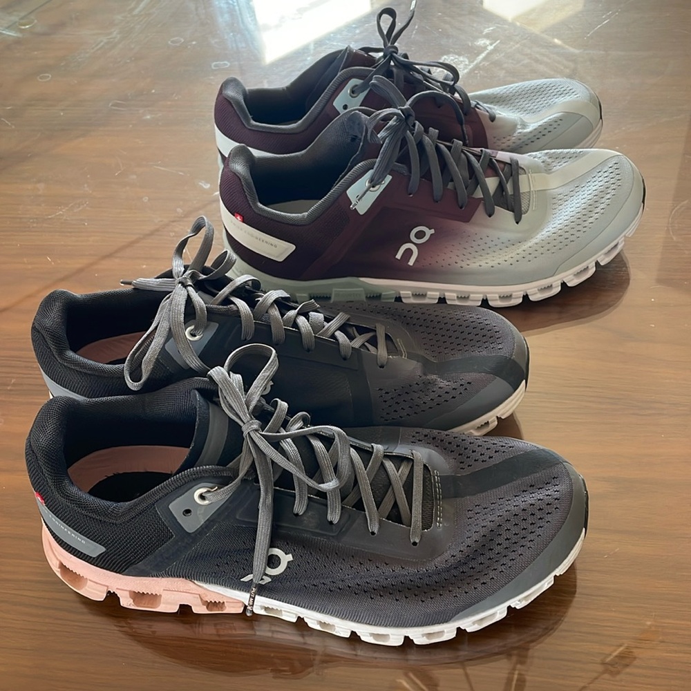 Two pair On Cloudflow 3 running shoes size 9.5